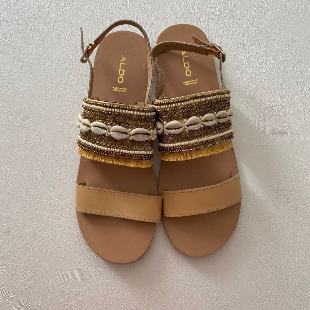 Aldo Genuine Leather Beaded Shell Sandals | Boho Beach Summer Sandals Tan Size 9